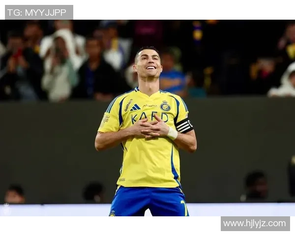 低调足球巨星的真实生活与职业成就揭秘