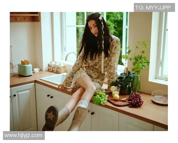 迪丽热巴与足球明星的浪漫邂逅揭示了体育与娱乐的完美结合